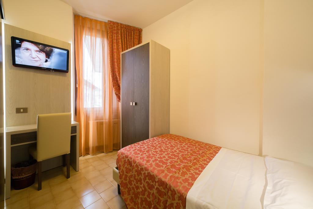 Hotel Carancini سالسوماجّوري تيرمي المظهر الخارجي الصورة
